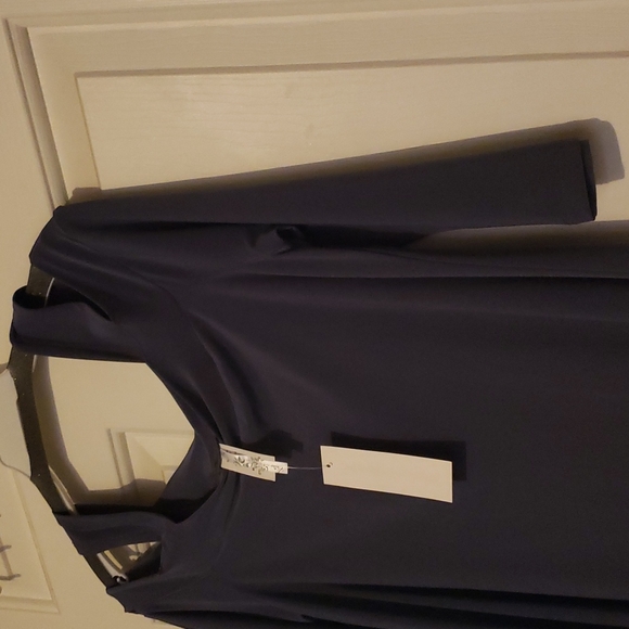 NWT Grey Boutique come and see top - Picture 3 of 4